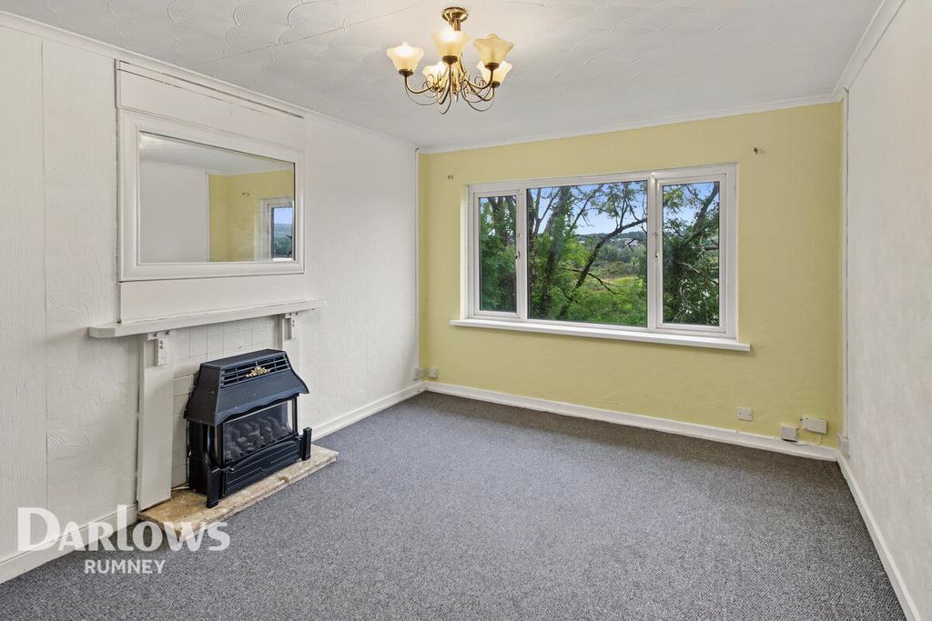 Apartment in Cardiff, Llanrumney - View 2