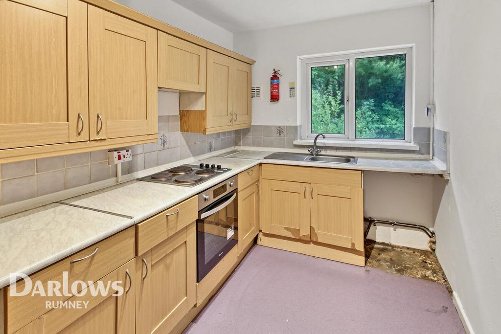 Apartment in Cardiff, Llanrumney - View 4