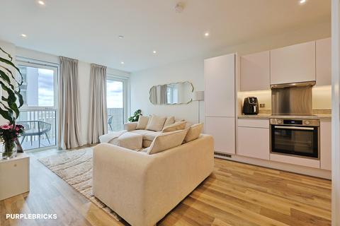 1 bedroom apartment for sale, Park Boulevard, Shepherds Bush, W12