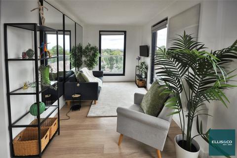 2 bedroom apartment for sale, High Road, North Finchley, N12