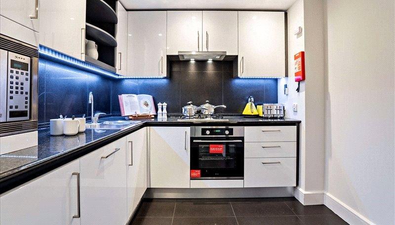 Apartment in Canary Wharf - View 3