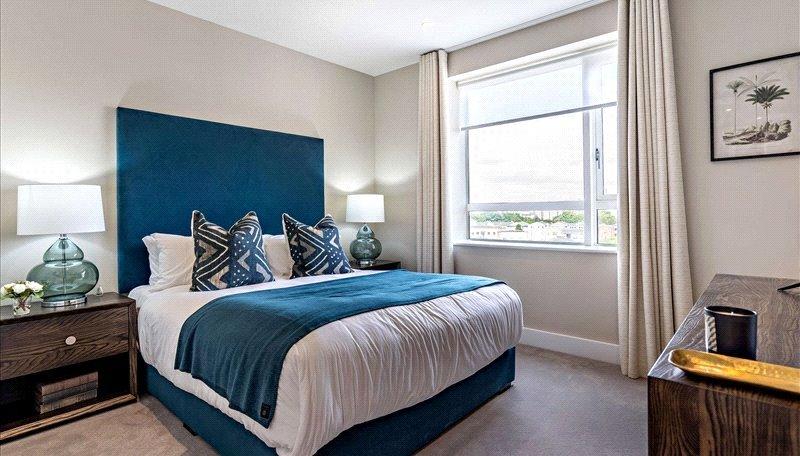 Apartment in Canary Wharf - View 4