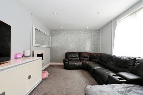 3 bedroom bungalow for sale, Chalet Hill, BORDON, Hampshire, GU35