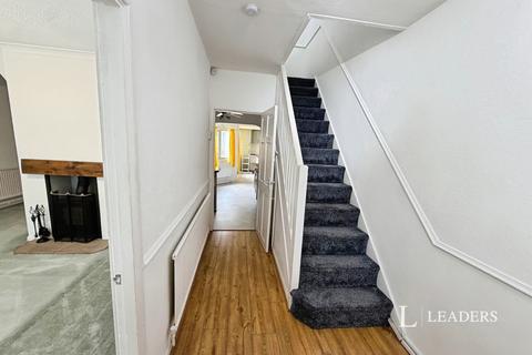 3 bedroom semi-detached house to rent, Simmins Crescent, Leicester, Leicestershire, LE2