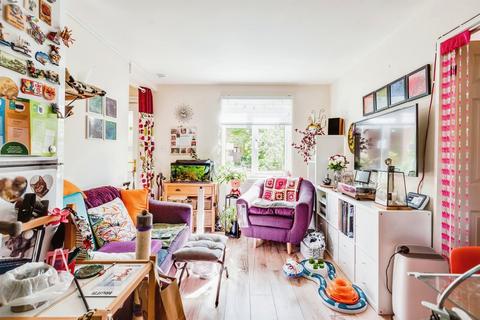 1 bedroom maisonette for sale, Speedwell Close, Swindon