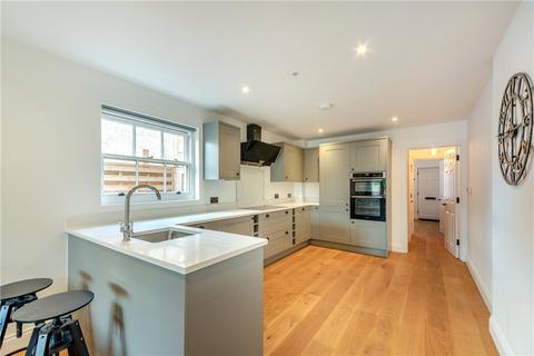3 bedroom end of terrace house for sale, Chesil Street, Winchester, Hampshire, SO23