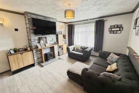 3 bedroom semi-detached house for sale, Cricket Meadow, Fordhouses, Wolverhampton