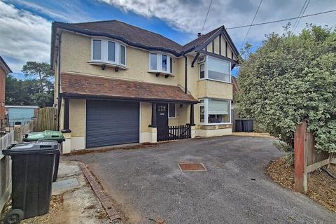 4 bedroom detached house for sale, Ashley Road, New Milton, Hampshire, BH25