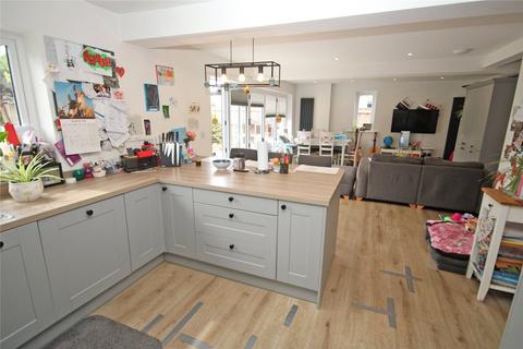 4 bedroom detached house for sale, Ashley Road, New Milton, Hampshire, BH25