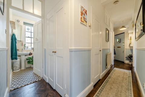 2 bedroom flat for sale, Moodkee Street, Canada Water, London, SE16