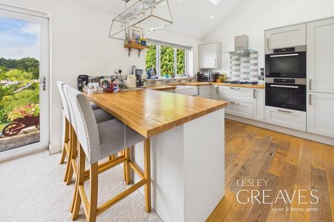 4 bedroom detached house for sale, Foxhill Road, Burton Joyce, Nottingham