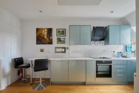 1 bedroom flat for sale, Grove Park Road, Chiswick, W4