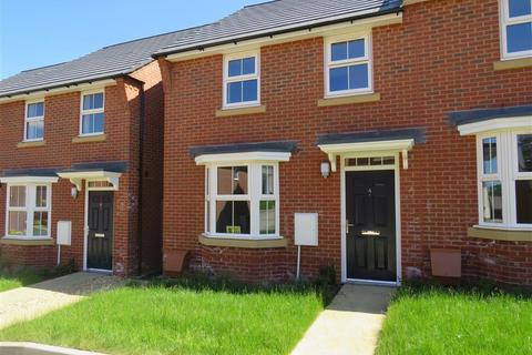 3 bedroom house to rent, Camberwell Place, Hemel Hempstead