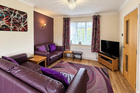 3 bedroom semi-detached house for sale, Kings Road, West Drayton, Greater London, UB7