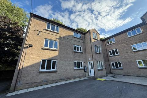 1 bedroom apartment to rent, Cecil Avenue, BRADFORD