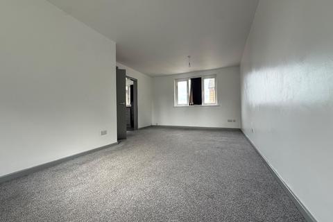 1 bedroom apartment to rent, Cecil Avenue, BRADFORD