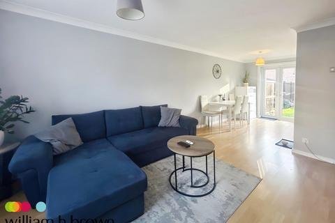 2 bedroom terraced house to rent, Honeysuckle Gardens, IPSWICH