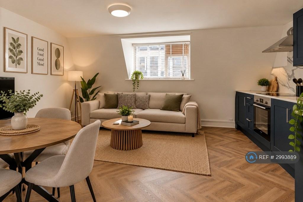Apartment in Brighton, Round Hill - View 3