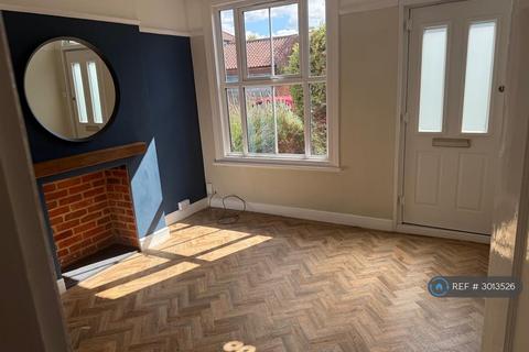 2 bedroom terraced house to rent, Waldeck Road, Norwich, NR4
