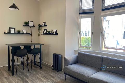 2 bedroom flat to rent, Ingram Street, Glasgow, G1