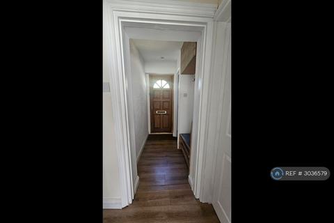 undefined, Hankins Lane, London, NW7