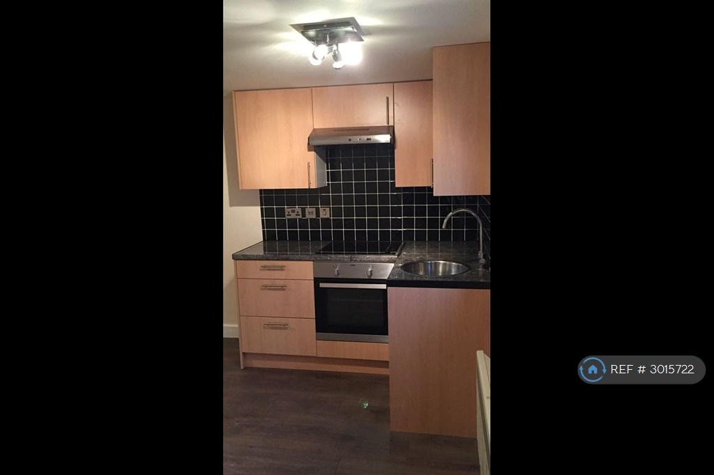 Apartment in London - View 5