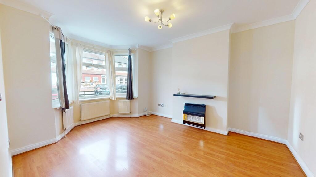 House in London, Thornton Heath - View 2