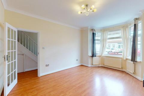 4 bedroom terraced house to rent, Colliers Water Lane, Thornton Heath CR7