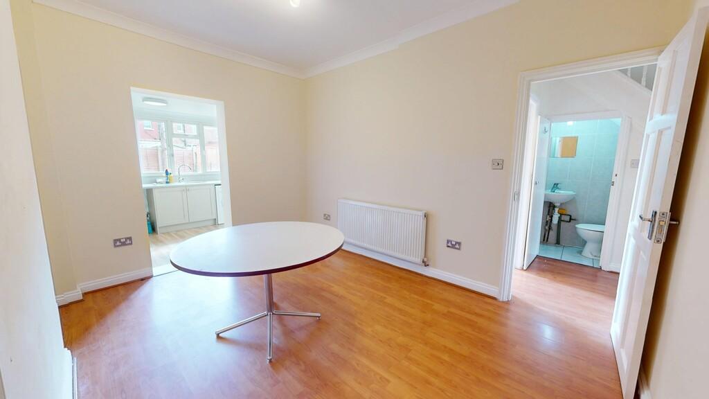 House in London, Thornton Heath - View 5