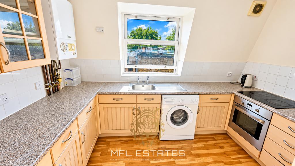 Apartment in Crystal Palace - View 2