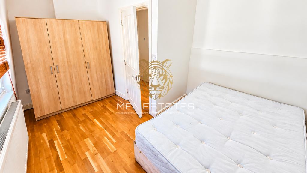 Apartment in Crystal Palace - View 3