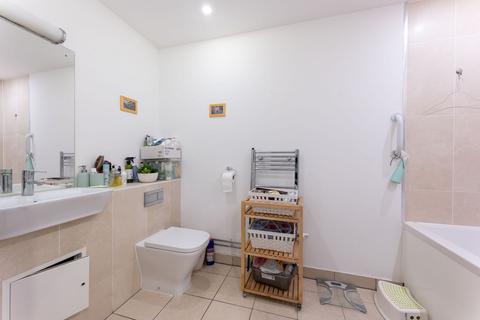 1 bedroom flat to rent, Bloemfontein Road, Shepherd's Bush, London, W12