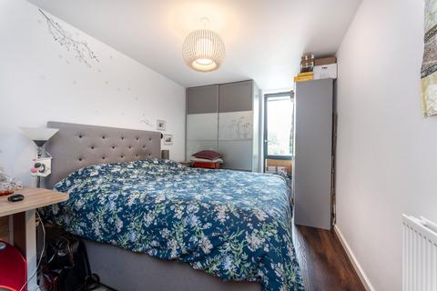 1 bedroom flat to rent, Bloemfontein Road, Shepherd's Bush, London, W12
