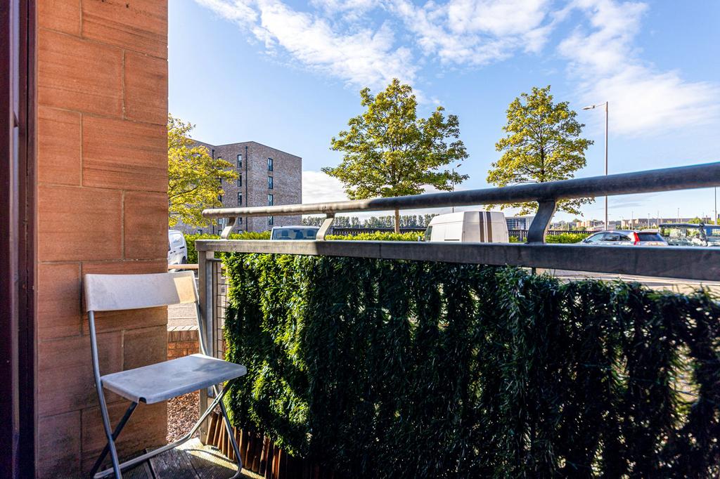 Apartment in Glasgow - View 5