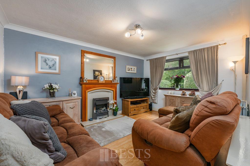 House in Runcorn, Halton Lea, Palacefields - View 2