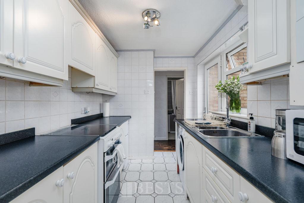 House in Runcorn, Halton Lea, Palacefields - View 3