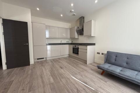 undefined, Farnham Road, Slough SL1