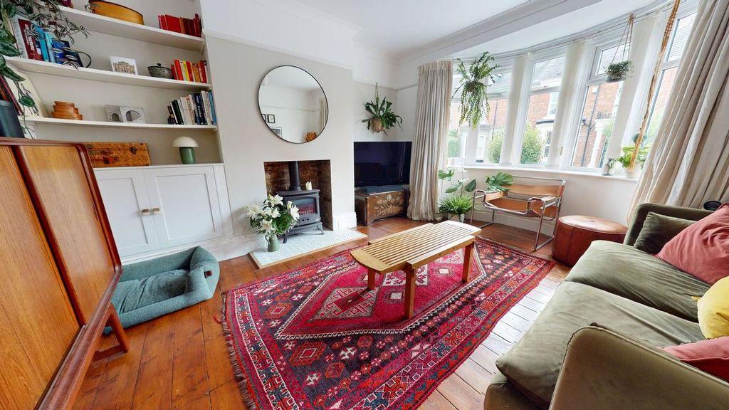 Apartment in Newcastle Upon Tyne - View 2