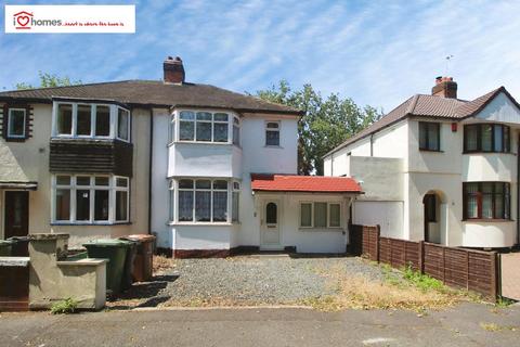 4 bedroom semi-detached house to rent, Bentley Mill Lane, Walsall