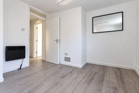 1 bedroom flat to rent, One Bedroom Flat - Edmonton N9