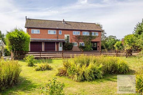 5 bedroom detached house for sale, Ouse Lane, Norwich NR12