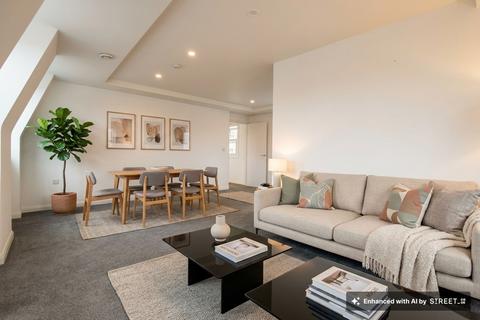 3 bedroom flat to rent, Hammersmith Road, London, W14