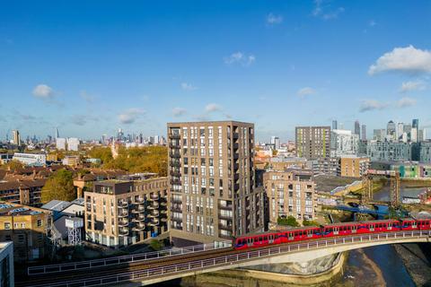 3 bed property for rent in Goby House, Creative Road, London