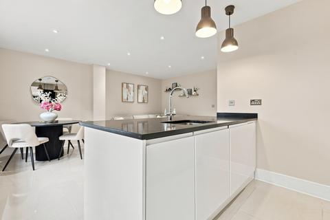 1 bedroom ground floor flat for sale, Southgate Road, Potters Bar EN6