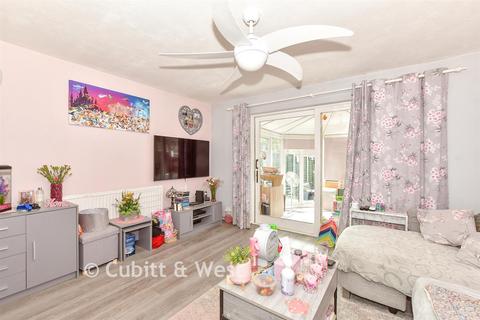 2 bedroom terraced house for sale, Osborne Crescent, Chichester PO19