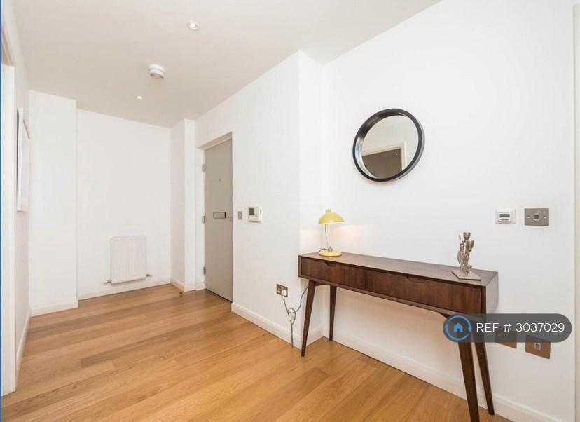 Apartment in Edinburgh - More