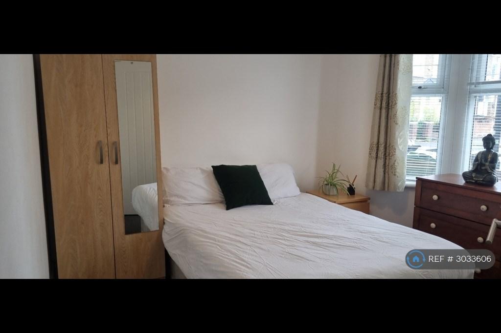 House in London - View 4