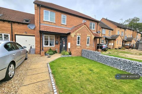 3 bed semi-detached house for rent in Harveys Close, Spalding, PE11