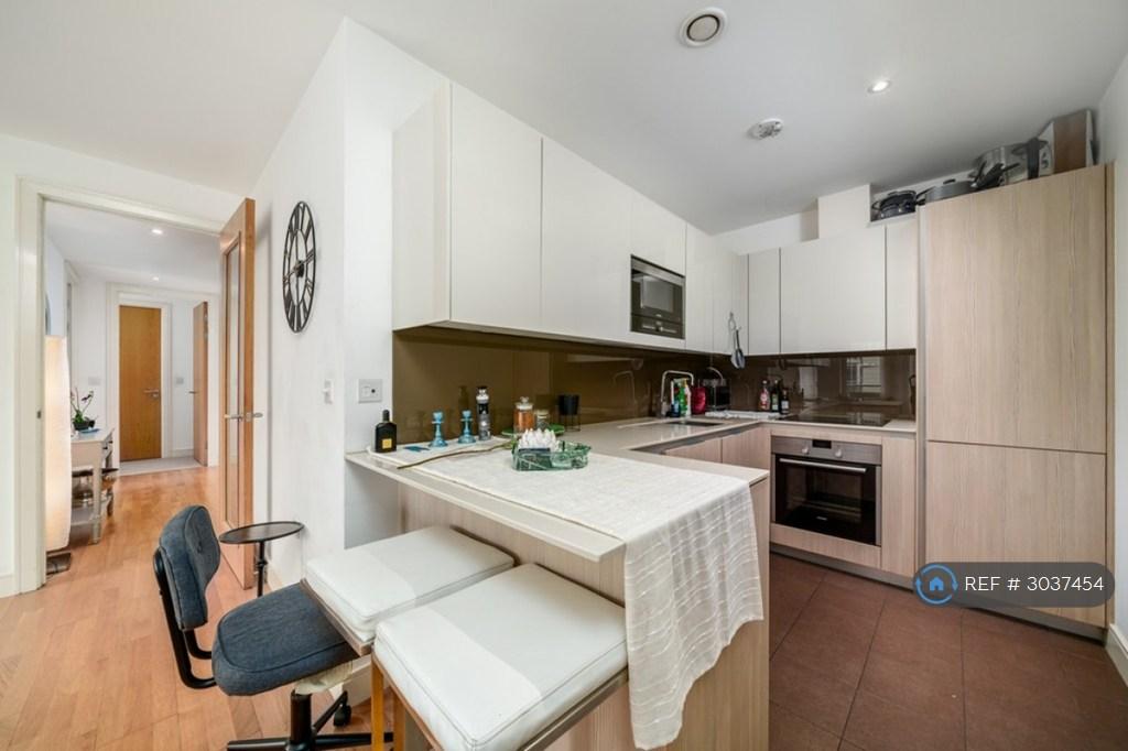 Apartment in London - View 3
