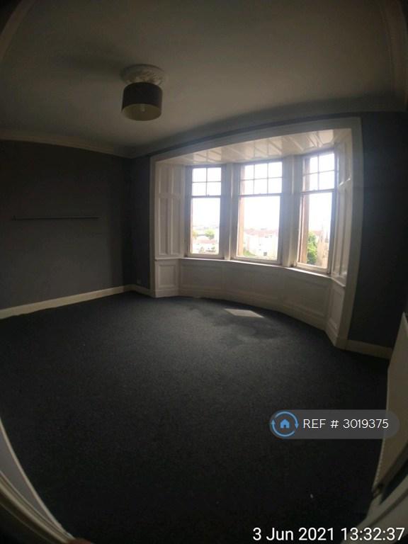 Apartment in Glasgow - View 3